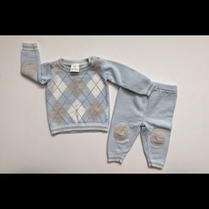 FAO Schwarz Argyle Sweater And Pant Set